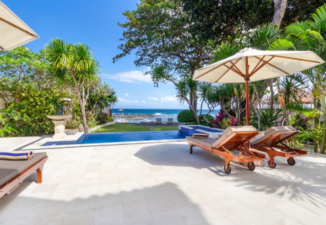 Villa en Candidasa - pantai candidasa - Bonita casa de 2 habitaciones con  impresionantes vistas al mar en Bali