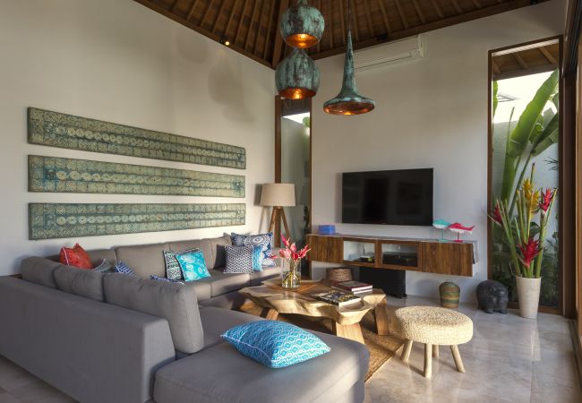 Villa en Seminyak - Sanook - Bonita casa de 4 habitaciones con piscina en Bali Villa en Seminyak - Sanook - Bonita casa de 4 habitaciones con piscina en Bali