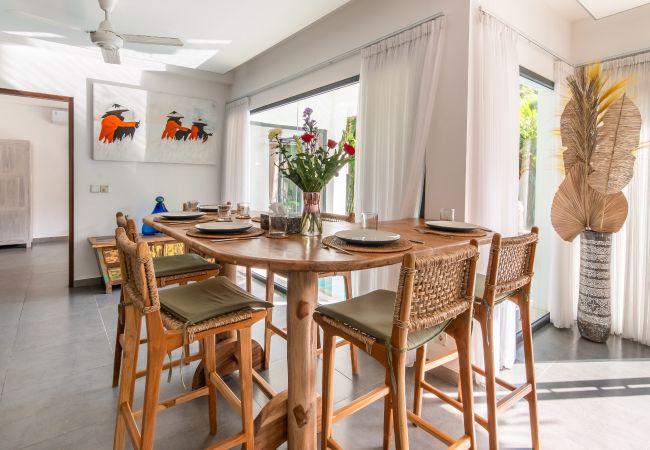 Villa en Seminyak - Wiana- Villa para 6 personas con piscina cerca de la playa de Bali