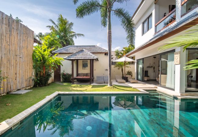 Villa en Seminyak - Wiana- Villa para 6 personas con piscina cerca de la playa de Bali