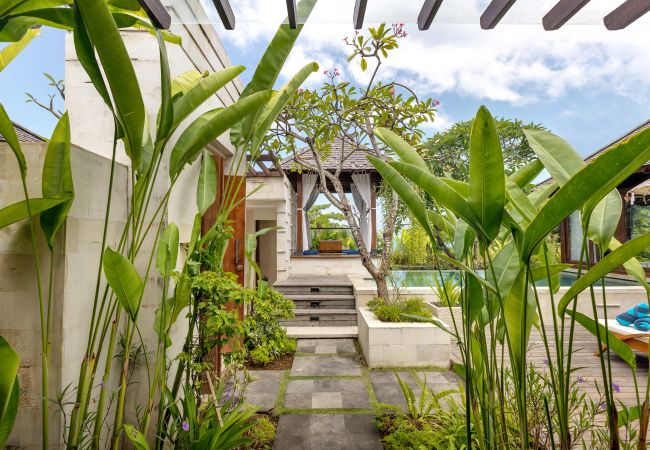 Villa en Seminyak - The chands two B- Casa en primera línea de 2 habitaciones con impresionantes vistas al mar de Bali