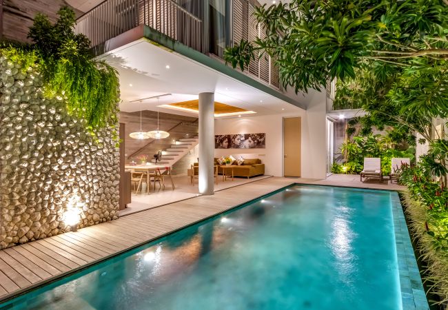 Villa en Seminyak - Swan 2 - Villa de 2 habitaciones con piscina en Bali
