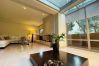 Villa en Glyfada - Villa de 4 habitaciones, con terraza en el centro de Glyfada Villa en Glyfada - Villa de 4 habitaciones, con terraza en el centro de Glyfada