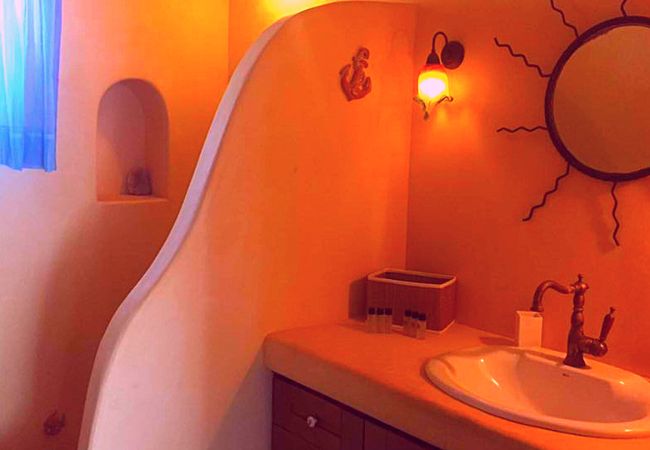 Villa en Paros -  Espectacular casa de 5 habitaciones cerca de la playa y con bonitas vistas al mar y Villa en Paros -  Espectacular casa de 5 habitaciones cerca de la playa y con bonitas vistas al mar y