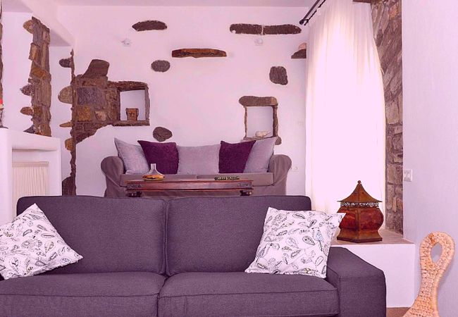 Villa en Paros -  Espectacular casa de 5 habitaciones cerca de la playa y con bonitas vistas al mar y