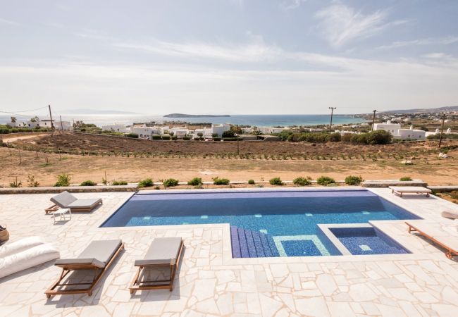 Villa en Paros -  Allegra - Fantástica villa para 8 personas con vistas al mar y cerca de la playa en Grecia Villa en Paros -  Allegra - Fantástica villa para 8 personas con vistas al mar y cerca de la playa en Grecia