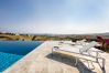 Villa en Paros - Althaia -Preciosa casa para 10 personas cerca de la playa de Golden Beach con bonitas vistas al mar Villa en Paros - Althaia -Preciosa casa para 10 personas cerca de la playa de Golden Beach con bonitas vistas al mar