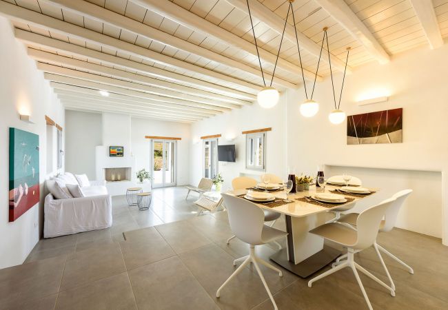 Villa en Paros - Anemos - Preciosa casa para 8 personas cerca de la playa de Golden Beach con preciosas vistas al mar Villa en Paros - Anemos - Preciosa casa para 8 personas cerca de la playa de Golden Beach con preciosas vistas al mar