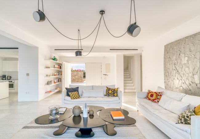 Villa en Paros - Beatrice - Casa espectacular para 10 personas con impresionantes vistas al mar cerca de Golden Beach Villa en Paros - Beatrice - Casa espectacular para 10 personas con impresionantes vistas al mar cerca de Golden Beach