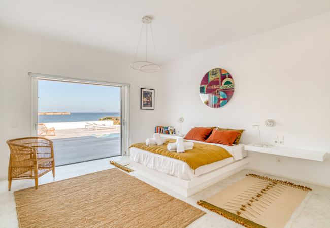 Villa en Paros - Beatrice - Casa espectacular para 10 personas con impresionantes vistas al mar cerca de Golden Beach Villa en Paros - Beatrice - Casa espectacular para 10 personas con impresionantes vistas al mar cerca de Golden Beach