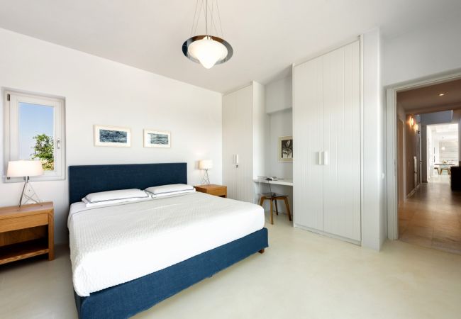 Villa en Paros - Electra -Villa para 10 personas con bonitas vistas al mar en Paros Villa en Paros - Electra -Villa para 10 personas con bonitas vistas al mar en Paros