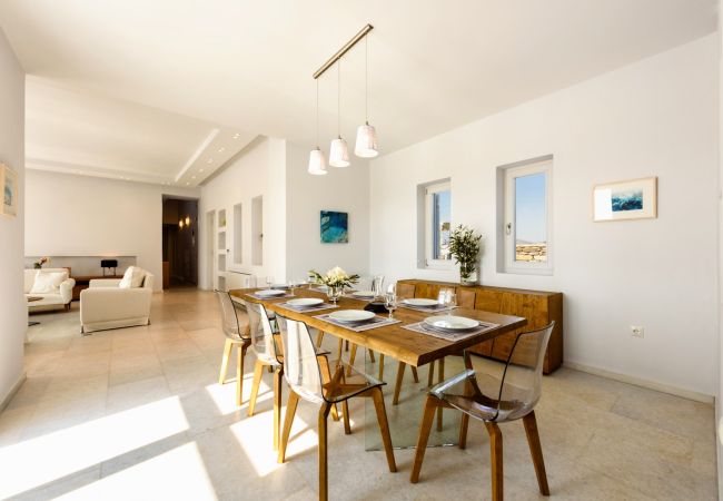 Villa en Paros - Electra -Villa para 10 personas con bonitas vistas al mar en Paros Villa en Paros - Electra -Villa para 10 personas con bonitas vistas al mar en Paros
