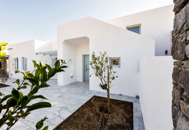 Villa en Paros - Electra -Villa para 10 personas con bonitas vistas al mar en Paros Villa en Paros - Electra -Villa para 10 personas con bonitas vistas al mar en Paros