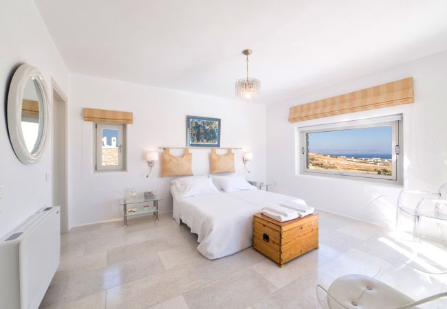 Villa en Paros - Eos - Villa para 10 personas cerca de la playa de Golden Beach (Grecia) Villa en Paros - Eos - Villa para 10 personas cerca de la playa de Golden Beach (Grecia)