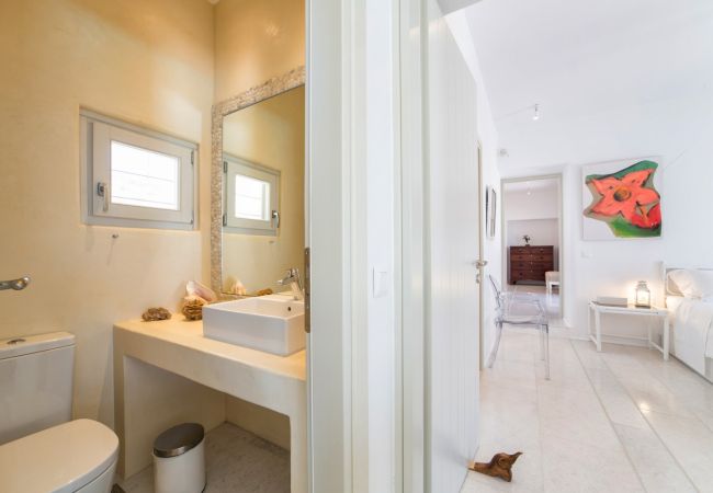 Villa en Paros - Eos - Villa para 10 personas cerca de la playa de Golden Beach (Grecia) Villa en Paros - Eos - Villa para 10 personas cerca de la playa de Golden Beach (Grecia)