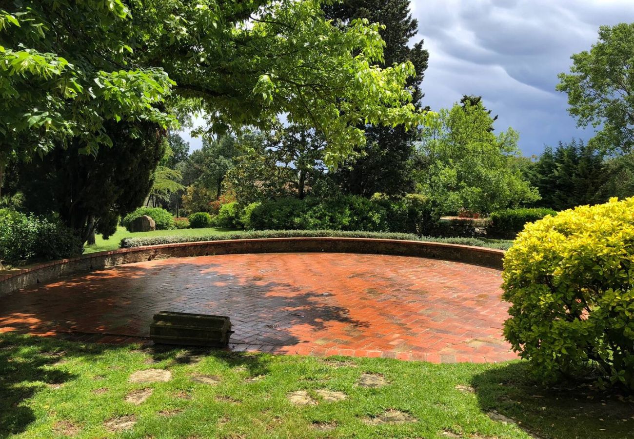 Casa rural en Mont-ras - 1 MasPagès, casa rural para 9 personas con jardin y piscina privada