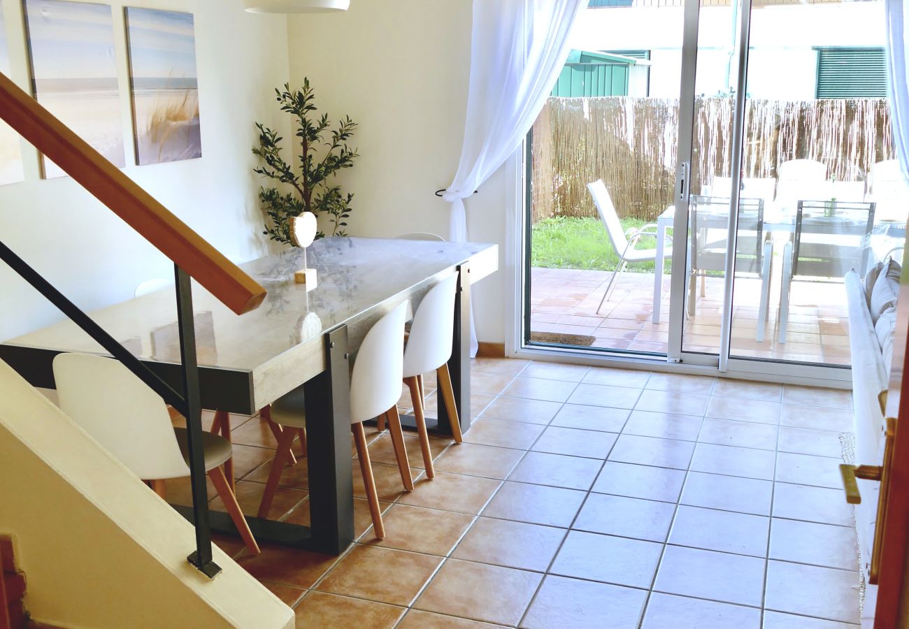 Villa en Pals - Villa para 6 personas con piscina y jardín cerca de la playa de Pals