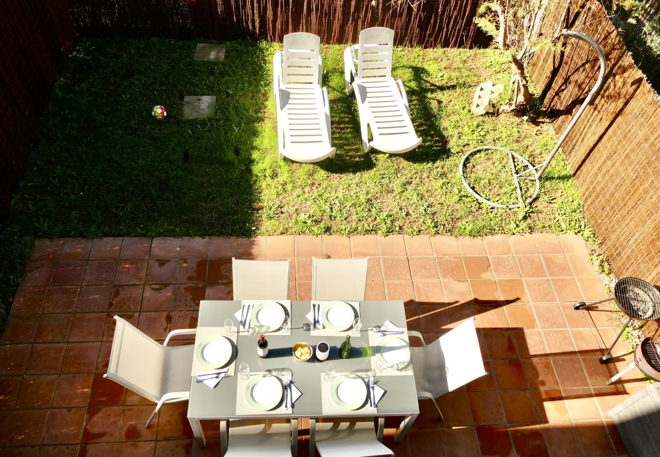 Villa en Pals - Villa para 6 personas con piscina y jardín cerca de la playa de Pals