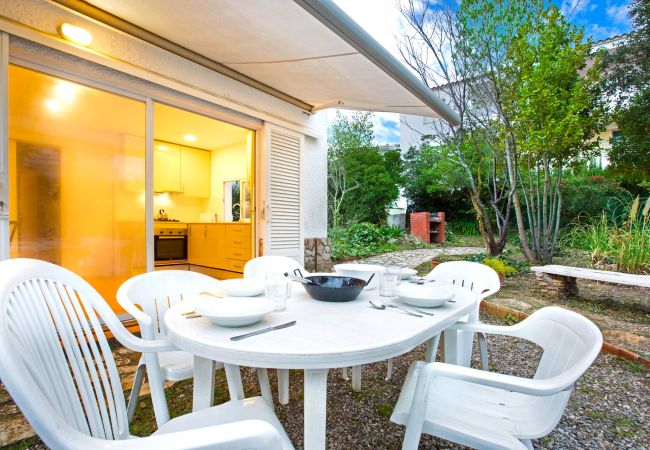 Apartament en Llafranc - 1BAR01 - Bungalow bàsic situat a Llafranc a 200m de la platja  Apartament en Llafranc - 1BAR01 - Bungalow bàsic situat a Llafranc a 200m de la platja