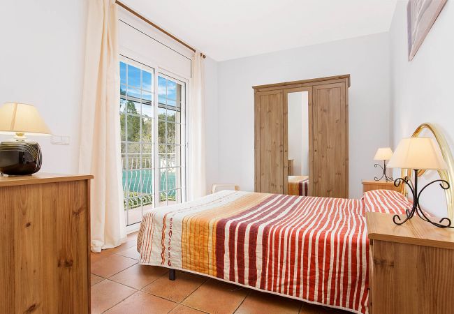 Vil.la en Vidreres -  2BRIS01 - Acollidora casa amb piscina privada i 5 habitacions situada a una zona tranquil·la Vil.la en Vidreres -  2BRIS01 - Acollidora casa amb piscina privada i 5 habitacions situada a una zona tranquil·la