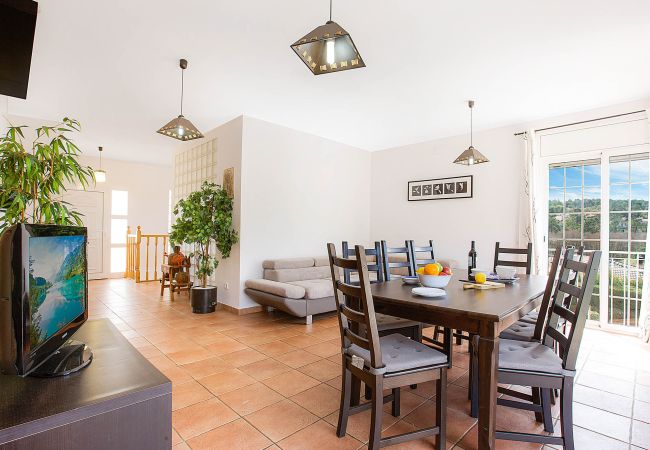 Vil.la en Vidreres -  2BRIS01 - Acollidora casa amb piscina privada i 5 habitacions situada a una zona tranquil·la Vil.la en Vidreres -  2BRIS01 - Acollidora casa amb piscina privada i 5 habitacions situada a una zona tranquil·la