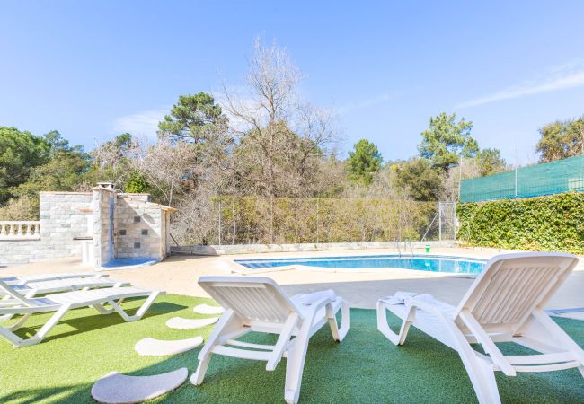 Vil.la en Vidreres -  2BRIS01 - Acollidora casa amb piscina privada i 5 habitacions situada a una zona tranquil·la Vil.la en Vidreres -  2BRIS01 - Acollidora casa amb piscina privada i 5 habitacions situada a una zona tranquil·la