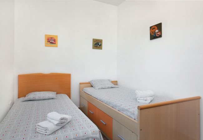 Vil.la en Vidreres - 2CAM01 - Acollidora casa de 4 habitacions amb piscina privada situada a una zona tranquil·la Vil.la en Vidreres - 2CAM01 - Acollidora casa de 4 habitacions amb piscina privada situada a una zona tranquil·la