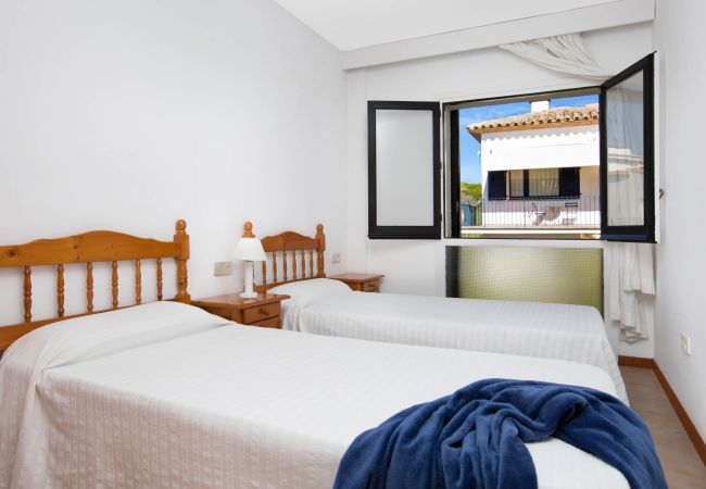 Apartament en Calella de Palafrugell - 1CAN02 - Apartament per 6 persones amb terrassa situat a primera línia de mar a Calella de Palafrugell  Apartament en Calella de Palafrugell - 1CAN02 - Apartament per 6 persones amb terrassa situat a primera línia de mar a Calella de Palafrugell