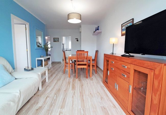 Apartament en Calella de Palafrugell - 1CB - E3 Apartament amb piscina i jardí situat molt a prop de la platja de Calella de Palafrugell Apartament en Calella de Palafrugell - 1CB - E3 Apartament amb piscina i jardí situat molt a prop de la platja de Calella de Palafrugell