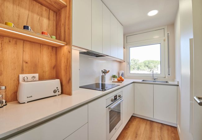 Apartament en Calella de Palafrugell - 1CB - E4 Apartament totalment reformat amb piscina i jardí situat molt a prop de la platja de Calella de Palafrugell Apartament en Calella de Palafrugell - 1CB - E4 Apartament totalment reformat amb piscina i jardí situat molt a prop de la platja de Calella de Palafrugell