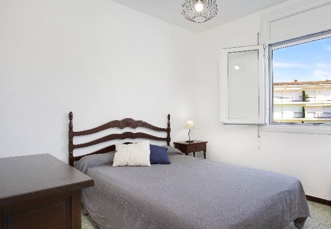 Apartament en Calella de Palafrugell - 1CB N2 -Apartament amb 2 habitacions en una zona molt tranquil·la amb jardí i piscina comunitària a prop de la platja de Calella de Palafrugell Apartament en Calella de Palafrugell - 1CB N2 -Apartament amb 2 habitacions en una zona molt tranquil·la amb jardí i piscina comunitària a prop de la platja de Calella de Palafrugell