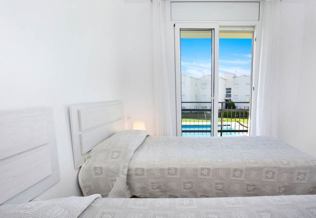 Apartament en Calella de Palafrugell - 1CB T4 -Apartament totalment reformat en una zona molt tranquil·la amb jardí i piscina comunitària a prop de la platja de Calella de Palafrugell Apartament en Calella de Palafrugell - 1CB T4 -Apartament totalment reformat en una zona molt tranquil·la amb jardí i piscina comunitària a prop de la platja de Calella de Palafrugell