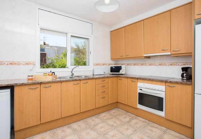 Vil.la en Tamariu - 1DIAZ 01 - Villa amb piscina i jardí privat situada a Aigua Xelida (Tamariu), a 1 km del centre i de la platja Vil.la en Tamariu - 1DIAZ 01 - Villa amb piscina i jardí privat situada a Aigua Xelida (Tamariu), a 1 km del centre i de la platja