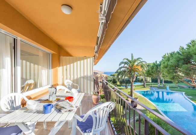 Apartament en Calella de Palafrugell - 1I 58 - Apartament reformat amb piscina comunitària situat a pocs minuts caminant de la platja de Calella de Palafrugell Apartament en Calella de Palafrugell - 1I 58 - Apartament reformat amb piscina comunitària situat a pocs minuts caminant de la platja de Calella de Palafrugell