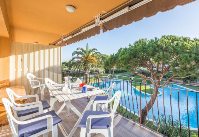 Apartament en Calella de Palafrugell - 1I 58 - Apartament reformat amb piscina comunitària situat a pocs minuts caminant de la platja de Calella de Palafrugell Apartament en Calella de Palafrugell - 1I 58 - Apartament reformat amb piscina comunitària situat a pocs minuts caminant de la platja de Calella de Palafrugell