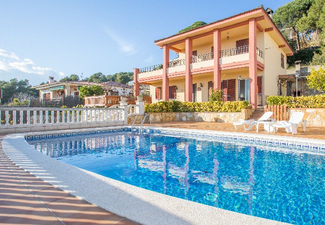 Vil.la en Blanes - 2MAER01 - Casa per a 9 persones amb piscina privada situada a prop de la platja de Blanes