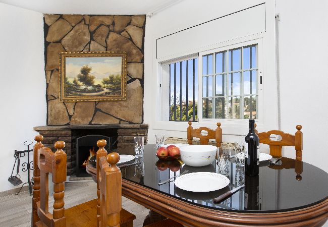 Vil.la en Vidreres - 2MARI01 - Casa amb 6 habitacions i piscina privada situada a una zona tranquil·la Vil.la en Vidreres - 2MARI01 - Casa amb 6 habitacions i piscina privada situada a una zona tranquil·la