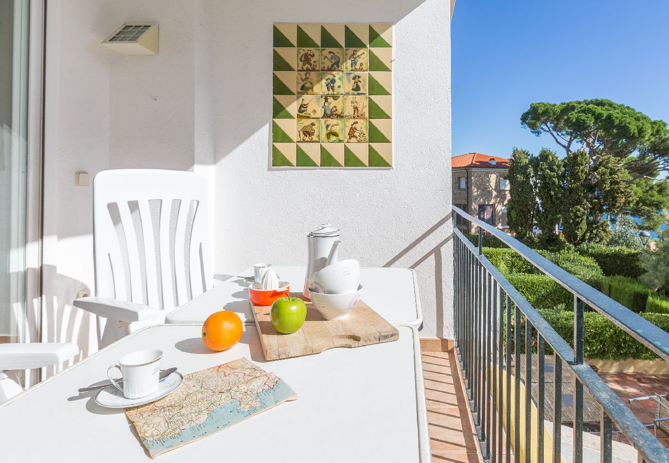 Apartament en Calella de Palafrugell - 1ROCM 1D - Apartament per a 5 persones amb terrassa a 150m de la platja de Calella de Palafrugell