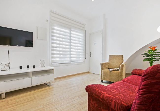 Apartament en Llafranc - 1SICA 01 - Apartament reformat situat a Llafranc, a només 100 m de la platja  Apartament en Llafranc - 1SICA 01 - Apartament reformat situat a Llafranc, a només 100 m de la platja