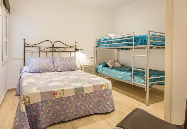 Apartament en Llafranc - 1SICA 01 - Apartament reformat situat a Llafranc, a només 100 m de la platja  Apartament en Llafranc - 1SICA 01 - Apartament reformat situat a Llafranc, a només 100 m de la platja