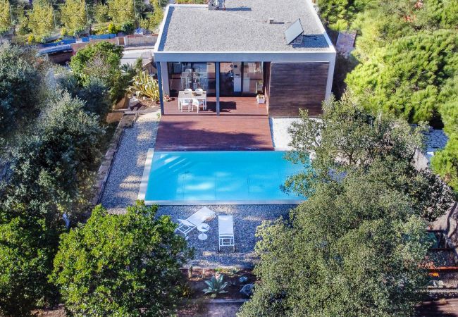 Vil.la en Lloret de Mar -  2CAT01 - Espectacular casa amb piscina privada i impressionants vistes al mar situada a una zona residencial tranquil·la a tan sols 3 km de la platja Vil.la en Lloret de Mar -  2CAT01 - Espectacular casa amb piscina privada i impressionants vistes al mar situada a una zona residencial tranquil·la a tan sols 3 km de la platja