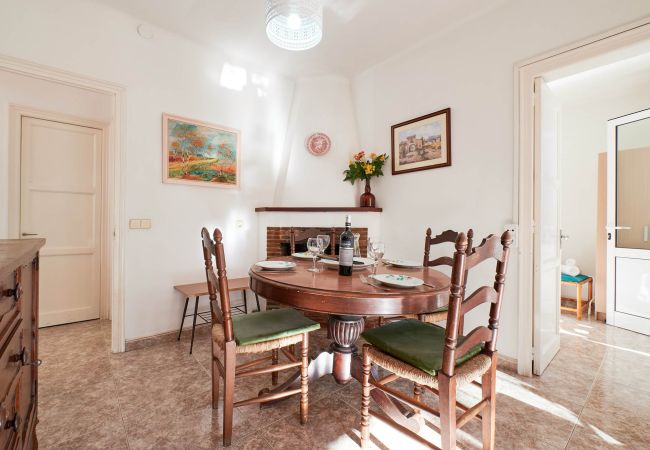 Apartament en Calella de Palafrugell - 1AUR 04 - Aparament de 3 habitacions amb terrassa a prop de la platja de Calella de Palafrugell Apartament en Calella de Palafrugell - 1AUR 04 - Aparament de 3 habitacions amb terrassa a prop de la platja de Calella de Palafrugell