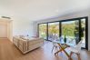 Vil.la en Vidreres - 2AGN02 - Casa moderna amb piscina privada situada en una zona residencial Vil.la en Vidreres - 2AGN02 - Casa moderna amb piscina privada situada en una zona residencial