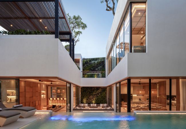 Vil.la en Canggu - Nini Elly - Espectacular villa cerca de la playa  Vil.la en Canggu - Nini Elly - Espectacular villa cerca de la playa