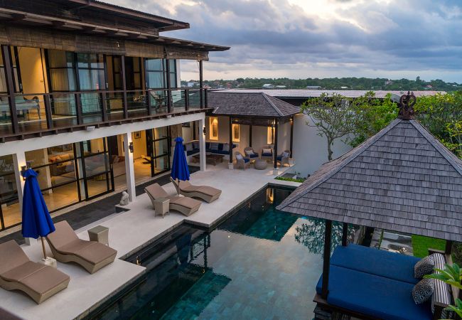Vil.la en Kuta - Adenium - Villa con piscina cerca de la playa de Bali