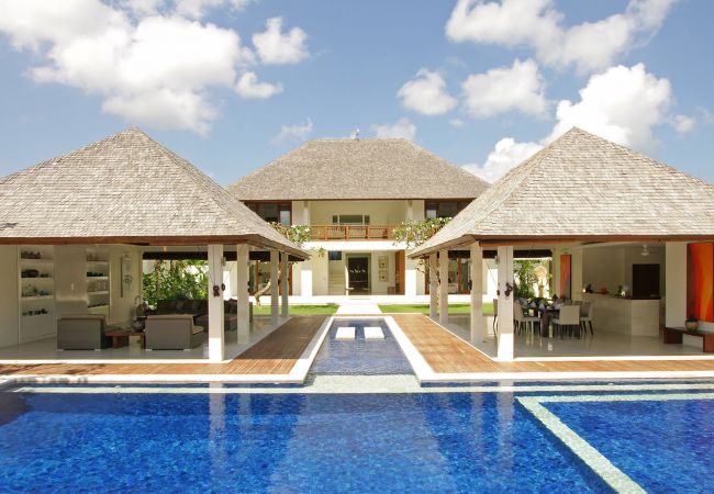 Vil.la en Canggu - Asante - Villa con piscina cerca de la playa en Bali