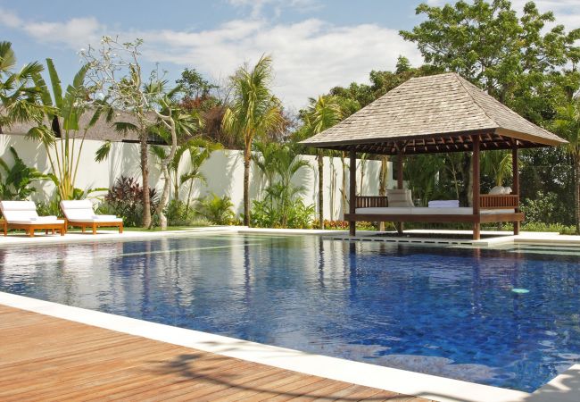 Vil.la en Canggu - Asante - Villa con piscina cerca de la playa en Bali