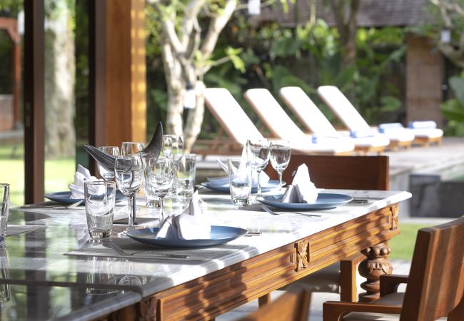 Vil.la en Mengwi - Bangkuang - Villa con piscina cerca de la playa de Bali Vil.la en Mengwi - Bangkuang - Villa con piscina cerca de la playa de Bali