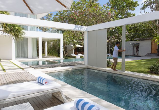 Vil.la en Canggu - Canggu North - Espectacular casa con piscina cerca de la playa de Bali