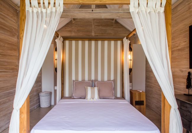 Vil.la en Seminyak - Du Bah - Espectacular casa de 3 habitacions amb piscina a Bali